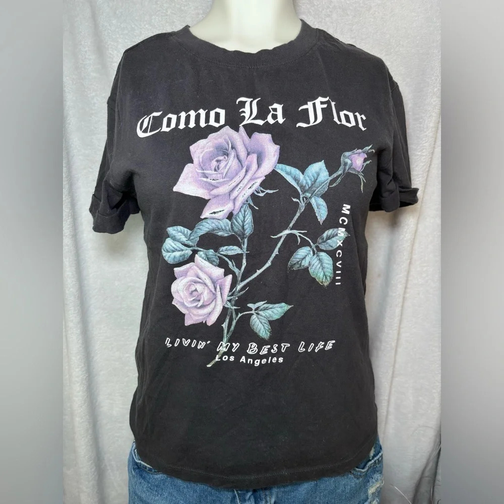 Como La Flor Graphic T Shirt Los Angeles Roses Short Sleeve Top